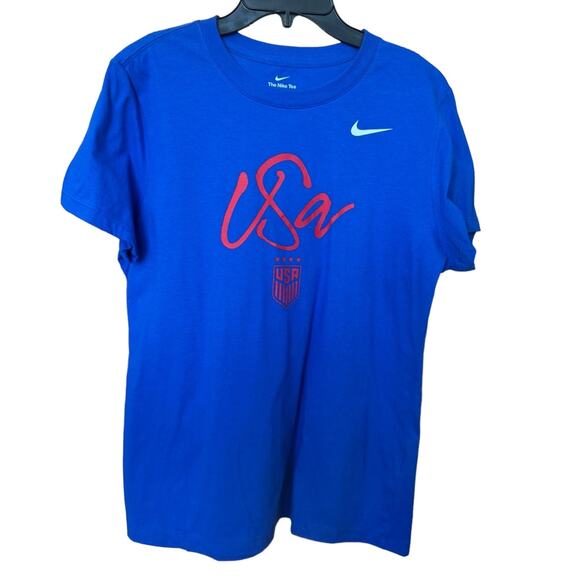 New ~ NIKE ~  USWNT 2023 Script Blue Soccer T-Shirt Size L 100% COTTON - Picture 2 of 7